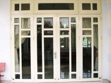 Cửa bản lề -01